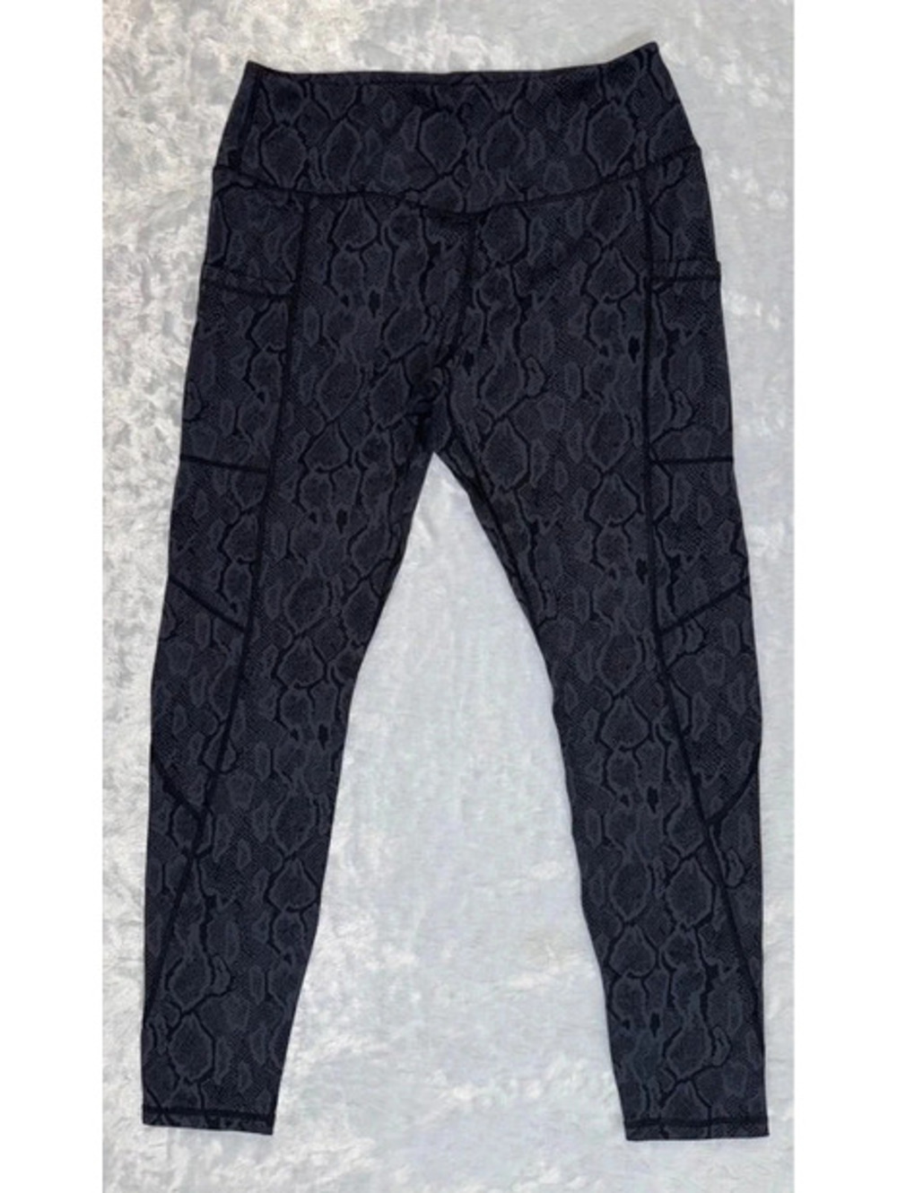 Snake Print Leggings Size Large